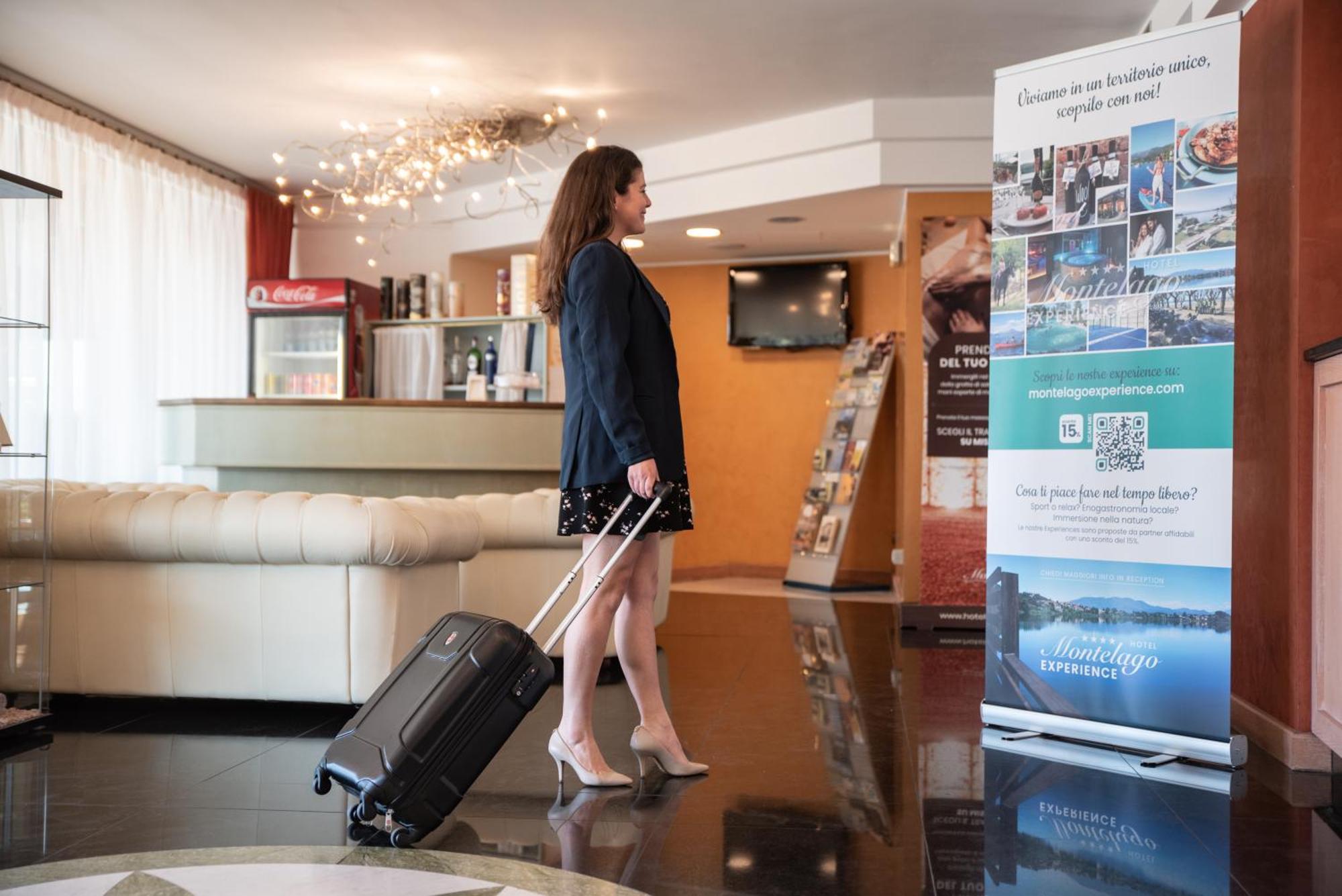 Hotel Residence Montelago Ternate (Varese) Exterior foto