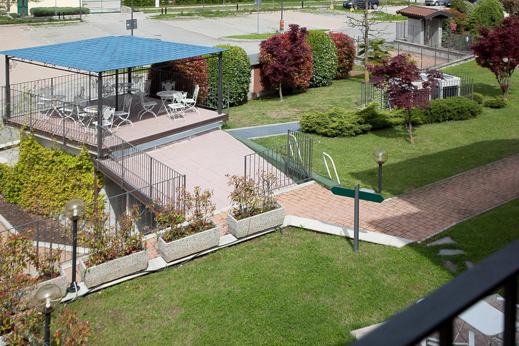 Hotel Residence Montelago Ternate (Varese) Exterior foto
